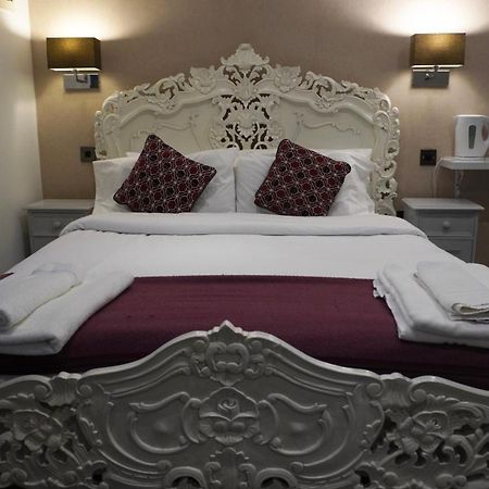 Hotel The Bell Shifnal Exterior foto